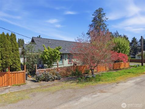 1301 Oxford Avenue Centralia WA 98531