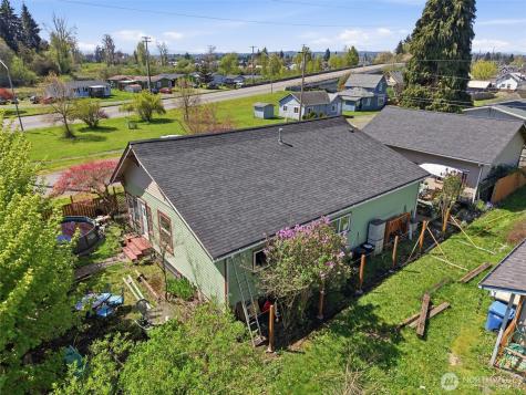 1301 Oxford Avenue Centralia WA 98531