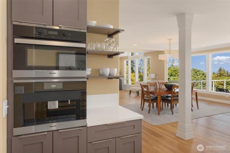 221 Baker View Lane Camano Island WA 98282