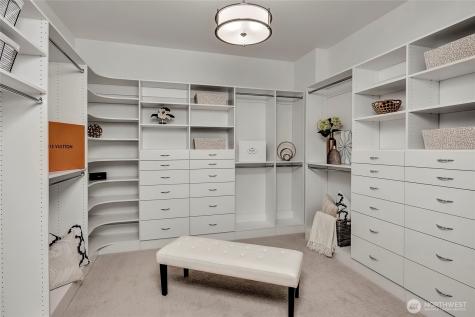 15033 SE 44th Street Bellevue WA 98006