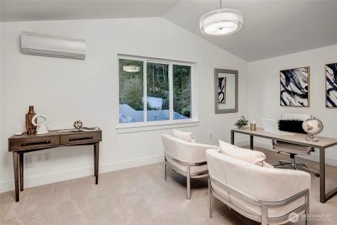 15033 SE 44th Street Bellevue WA 98006