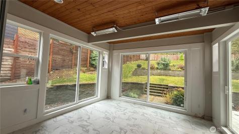 15033 SE 44th Street Bellevue WA 98006