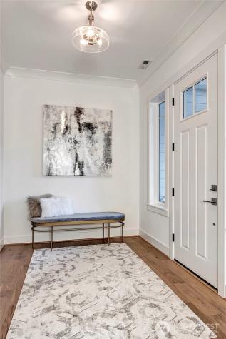 15033 SE 44th Street Bellevue WA 98006