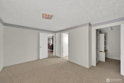 22115 Maple Drive NW Lakebay WA 98349