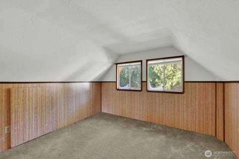 22115 Maple Drive NW Lakebay WA 98349