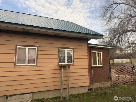 411 S Divisioon Street Odessa WA 99159