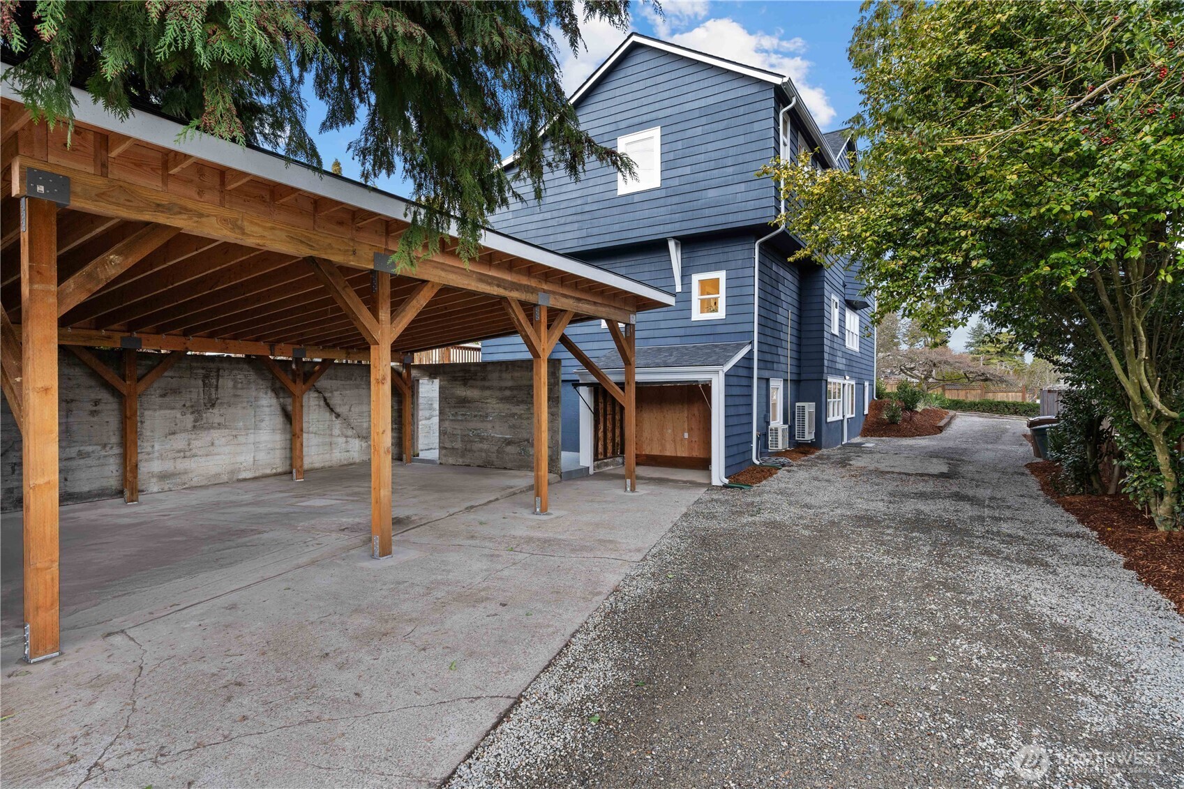 831 N Lawrence Street Tacoma WA 98406