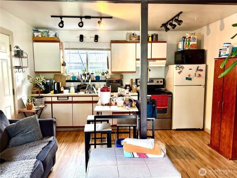 10030 30th Avenue SW Seattle WA 98146