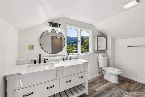 8413 309th Place SE Issaquah WA 98027