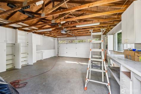 8413 309th Place SE Issaquah WA 98027