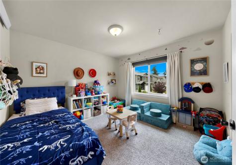 1911 SW Cooper Way Oak Harbor WA 98277