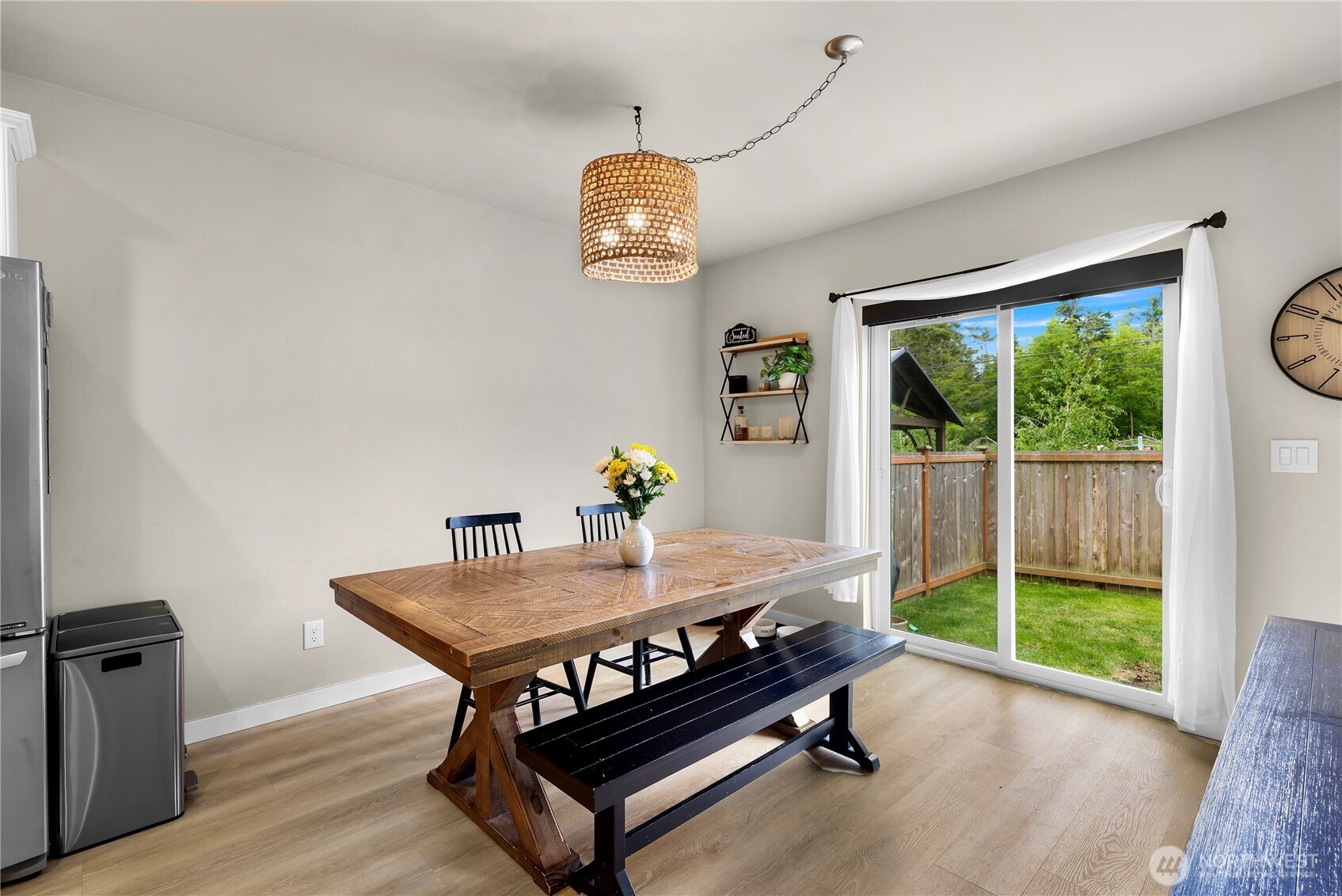 1911 SW Cooper Way Oak Harbor WA 98277