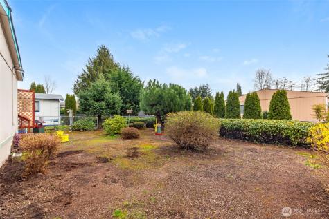 818 82nd Street E Tacoma WA 98404