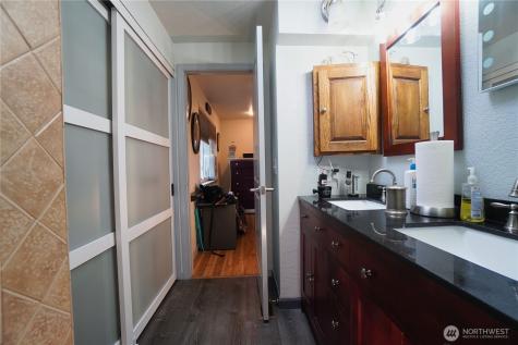 24403 224th Avenue SE Maple Valley WA 98038