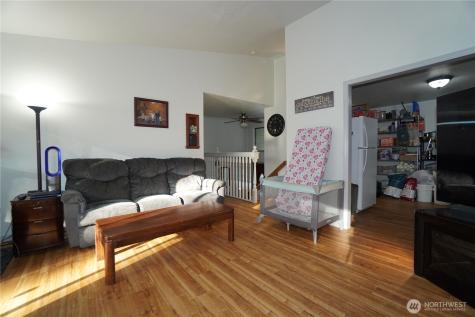 24403 224th Avenue SE Maple Valley WA 98038