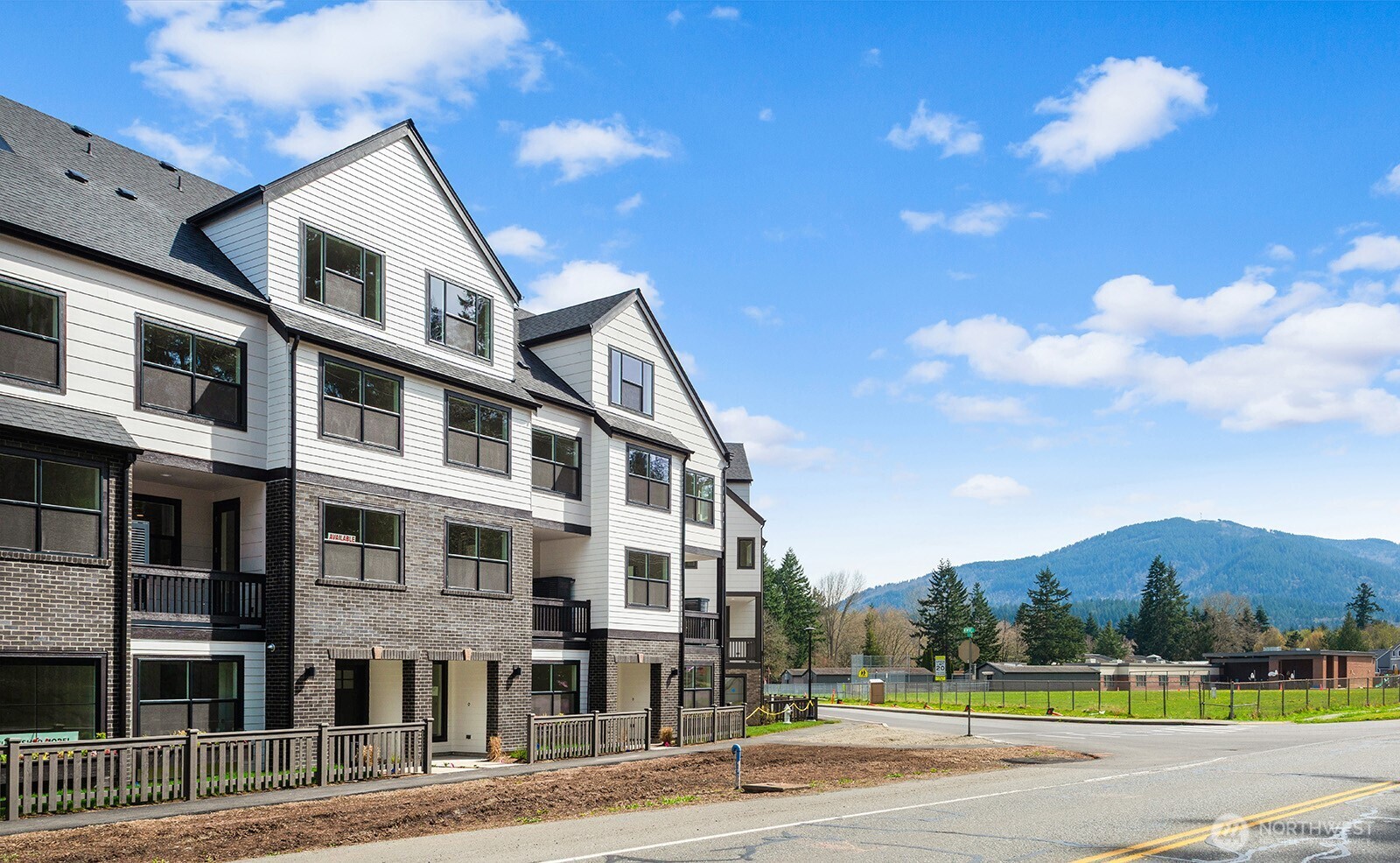 728 Newport Way NW Issaquah WA 98027