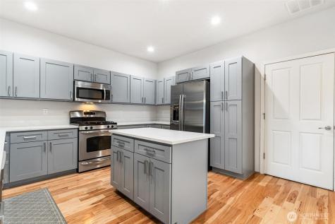 8381 21st Street NE Lake Stevens WA 98258