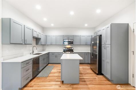 8381 21st Street NE Lake Stevens WA 98258