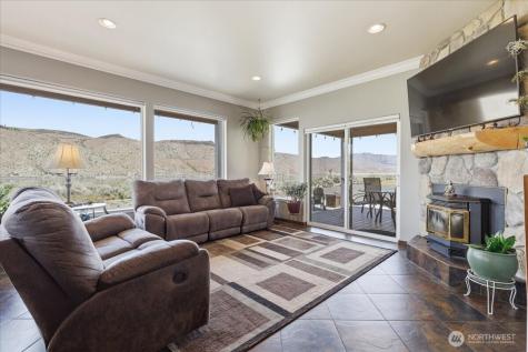4265 Plum Pt. E Grand Coulee WA 99133