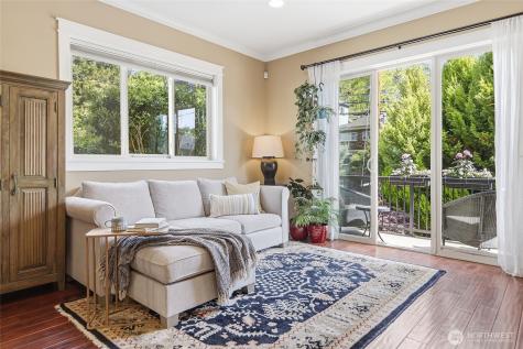 3633 Evanston Avenue N Seattle WA 98103