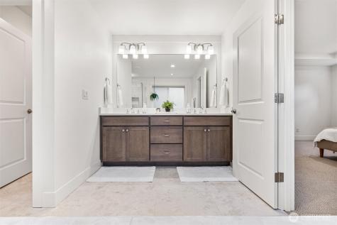 14527 160th Court SE Renton WA 98059