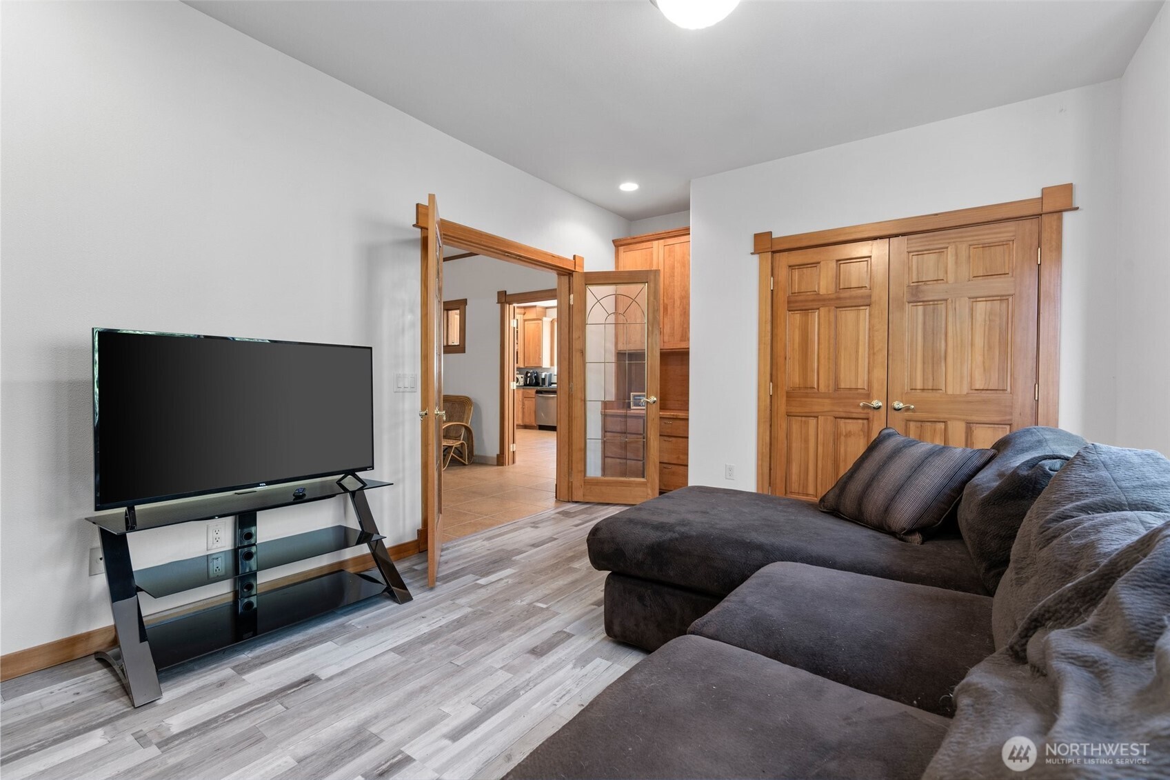 238 25th Street NW Long Beach WA 98631