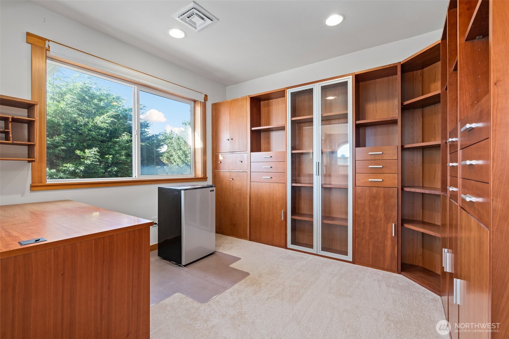 238 25th Street NW Long Beach WA 98631
