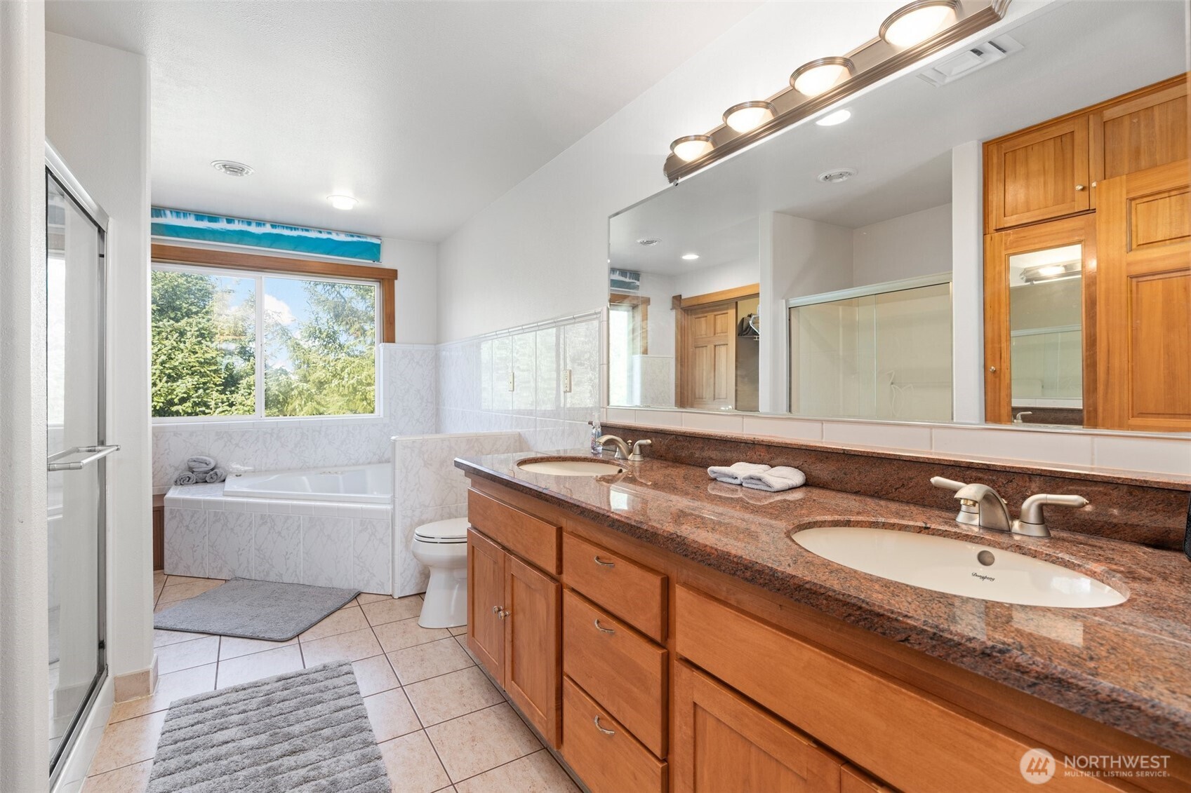 238 25th Street NW Long Beach WA 98631