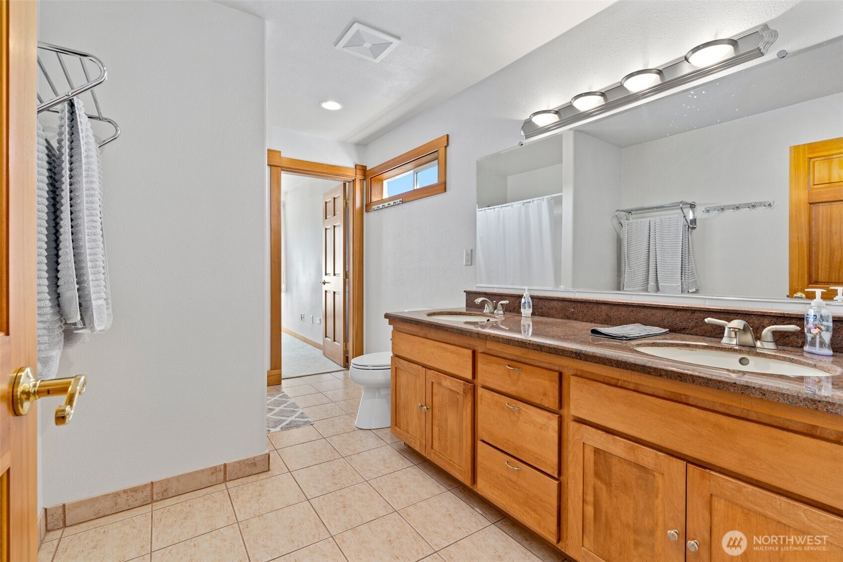 238 25th Street NW Long Beach WA 98631