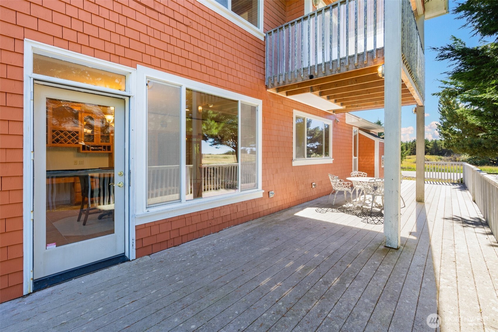 238 25th Street NW Long Beach WA 98631