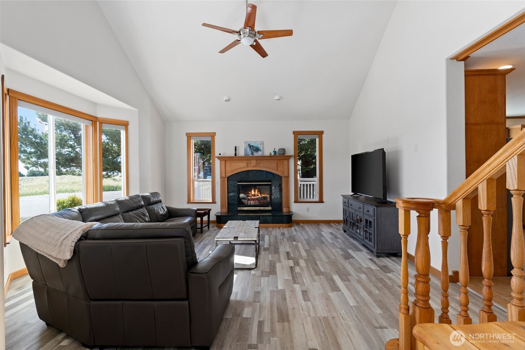 238 25th Street NW Long Beach WA 98631