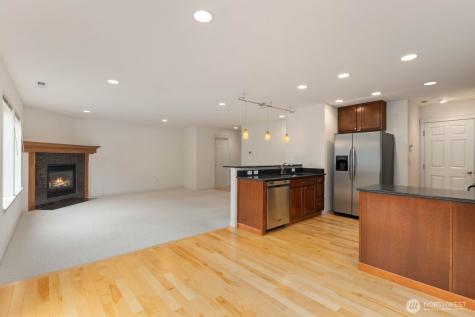 207 Edmonds Place NE Renton WA 98056