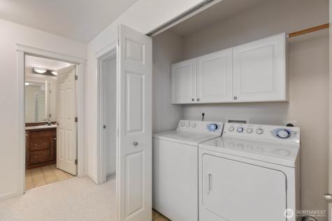 207 Edmonds Place NE Renton WA 98056