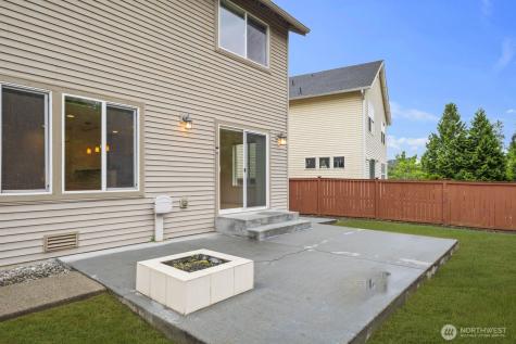 207 Edmonds Place NE Renton WA 98056
