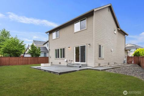 207 Edmonds Place NE Renton WA 98056
