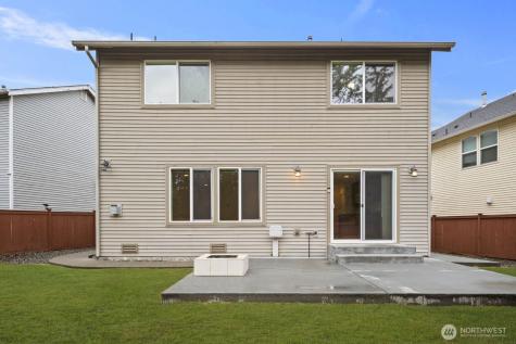 207 Edmonds Place NE Renton WA 98056
