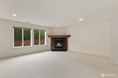 207 Edmonds Place NE Renton WA 98056