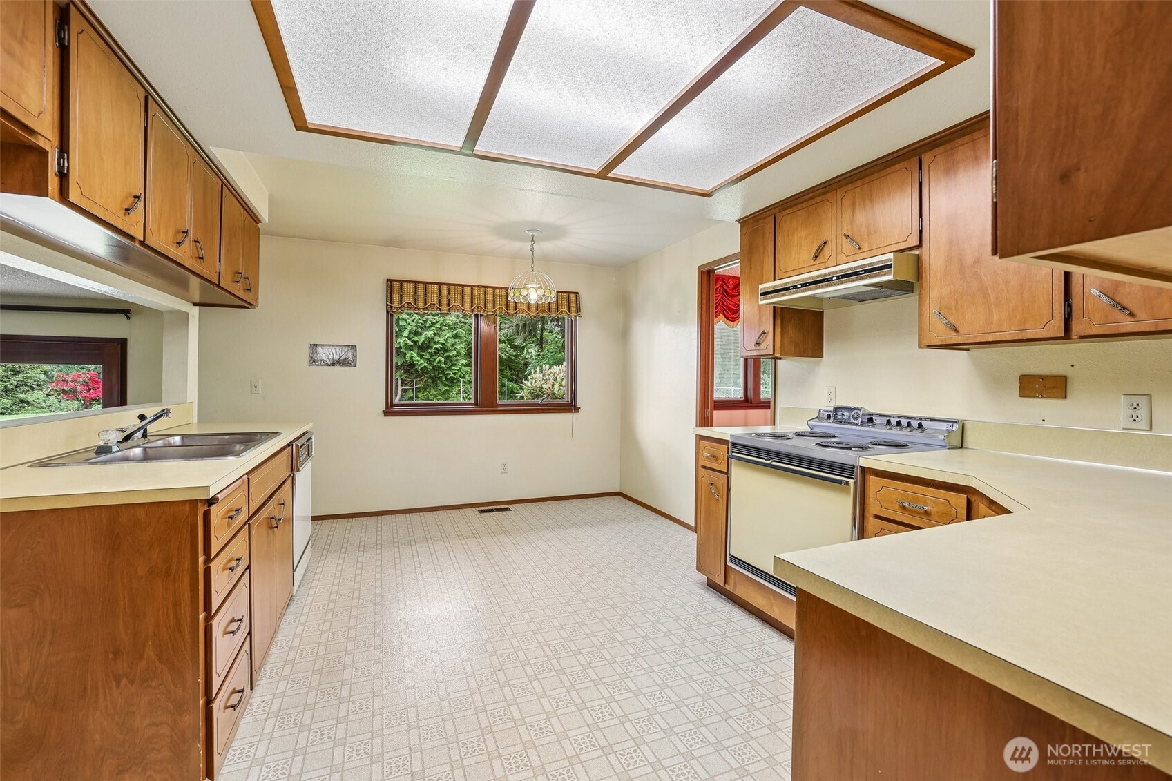 5401 Ocean Avenue Everett WA 98203
