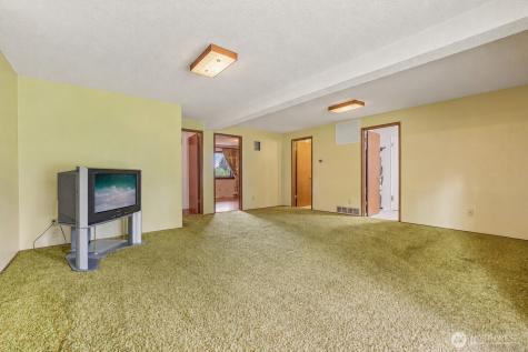 5401 Ocean Avenue Everett WA 98203