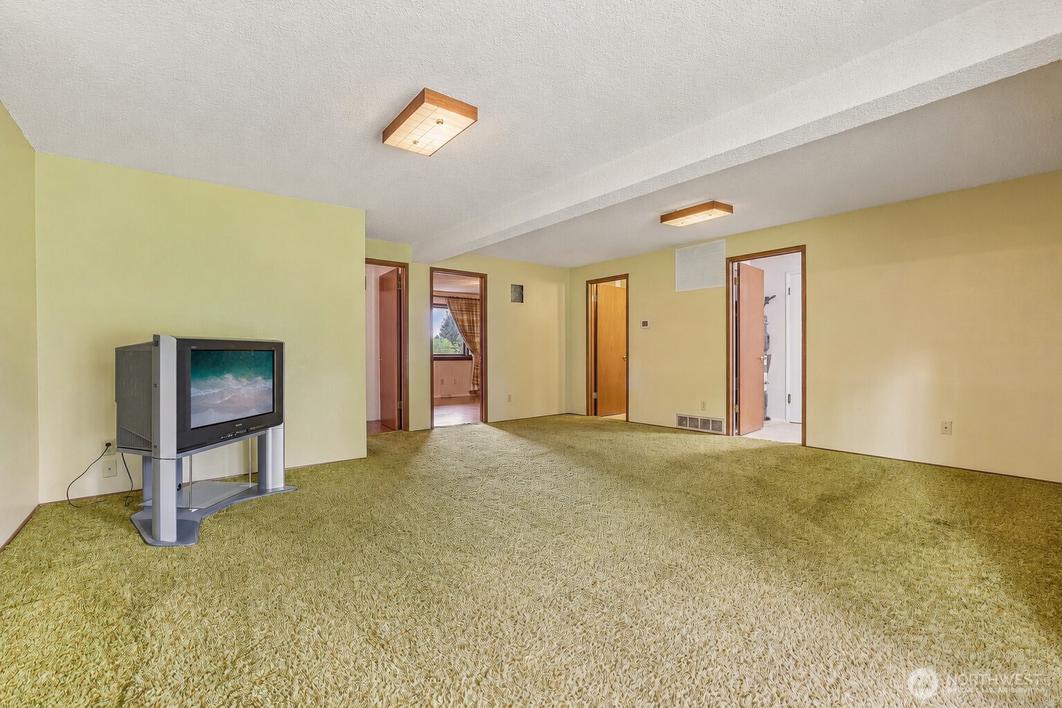 5401 Ocean Avenue Everett WA 98203