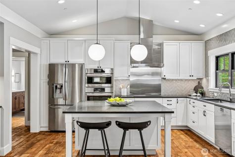12405 NE 108th Place Kirkland WA 98033