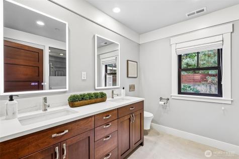 12405 NE 108th Place Kirkland WA 98033