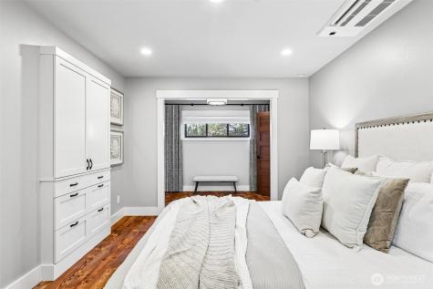 12405 NE 108th Place Kirkland WA 98033