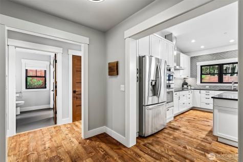 12405 NE 108th Place Kirkland WA 98033