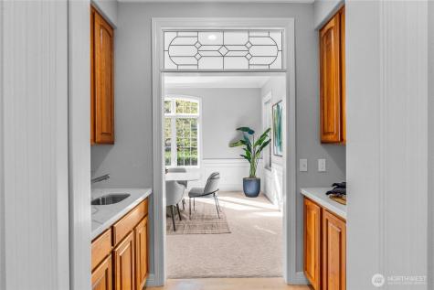 4952 160th Court SE Bellevue WA 98006