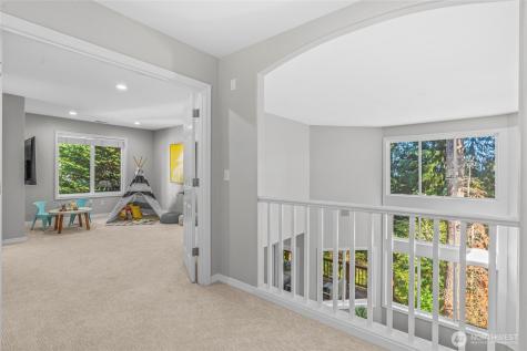 4952 160th Court SE Bellevue WA 98006