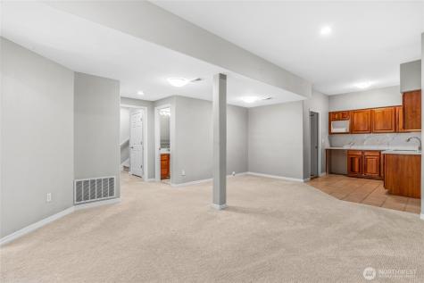 4952 160th Court SE Bellevue WA 98006