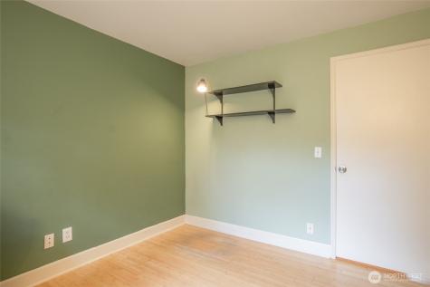 20059 SE 290th Place Kent WA 98042