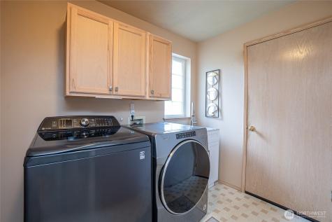 20059 SE 290th Place Kent WA 98042