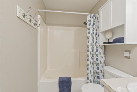20059 SE 290th Place Kent WA 98042